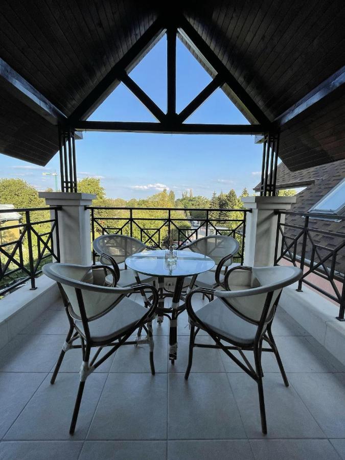 Stunning 2-Bed Apartment In Sea Resort Varna Saints Constantine and Helena Exterior foto